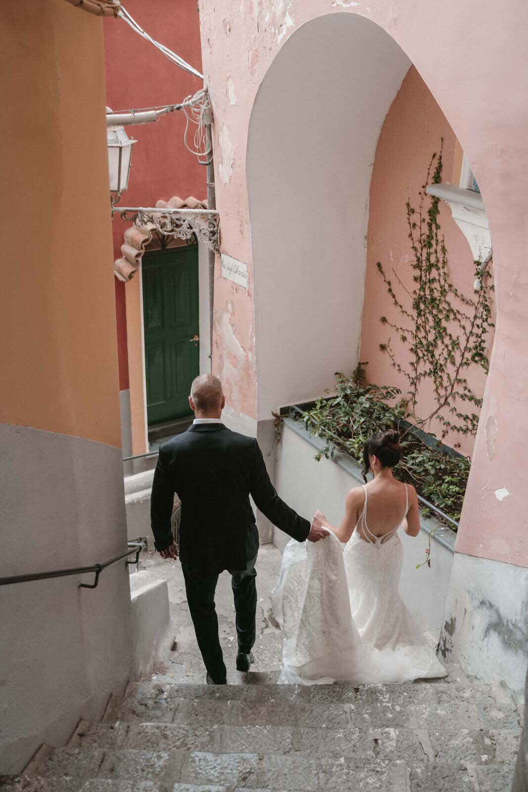 Flora_And_Grace_Editorial_Italy_Analog_Editorial_Wedding_Photographer (1 von 1)-70