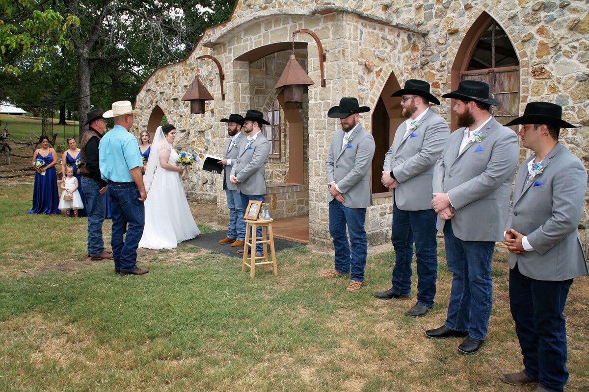 Alicia-and-John-wedding-in-Dallas-Texas-Bella-Vista-Wedding-Planning-46