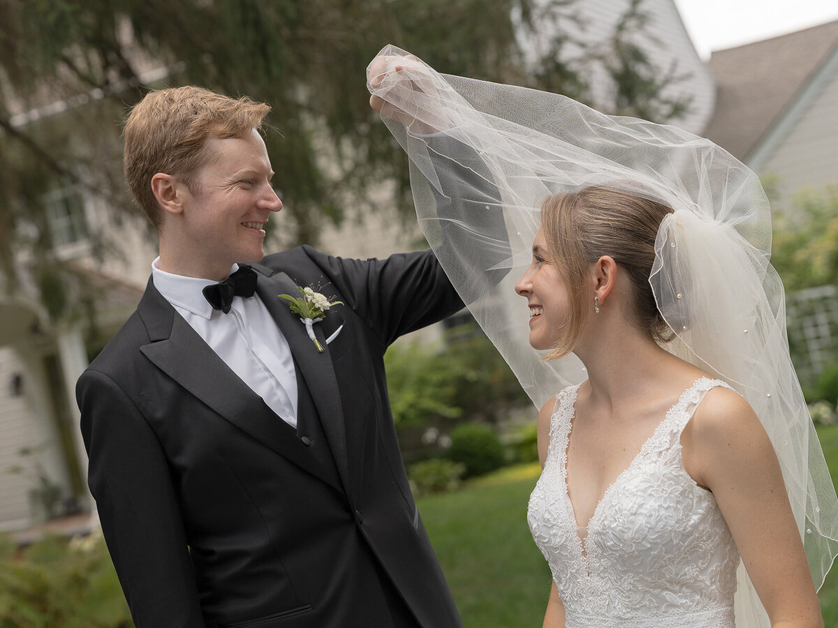 Annalise & Jonathan Tented Private Residence Connecticut Wedding-20