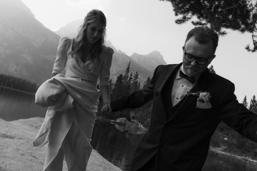 27-jackson-hole-wyoming-elopement-modern-vintage-events