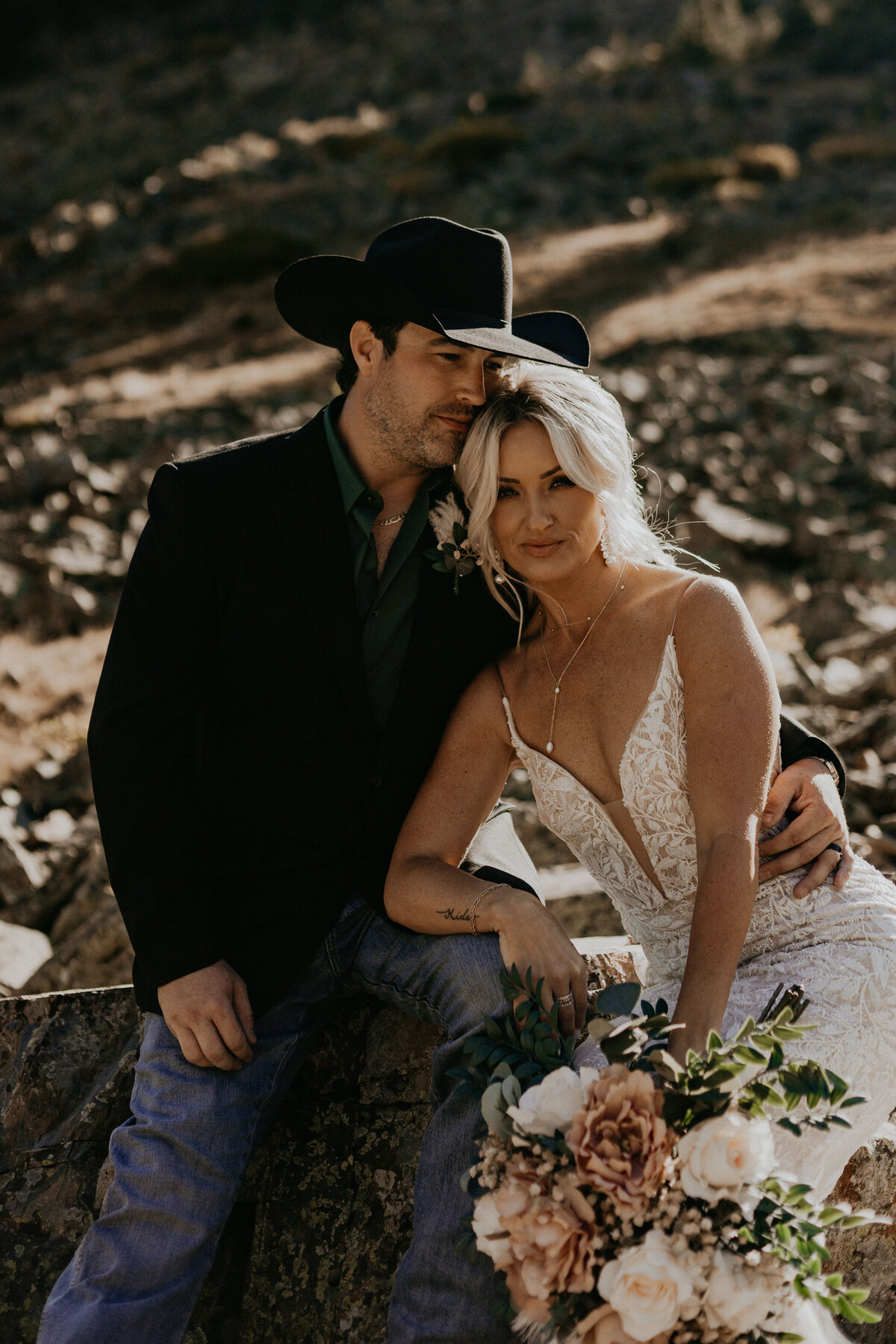williams-lake-trailhead-elopement-taos-ski-valley-24