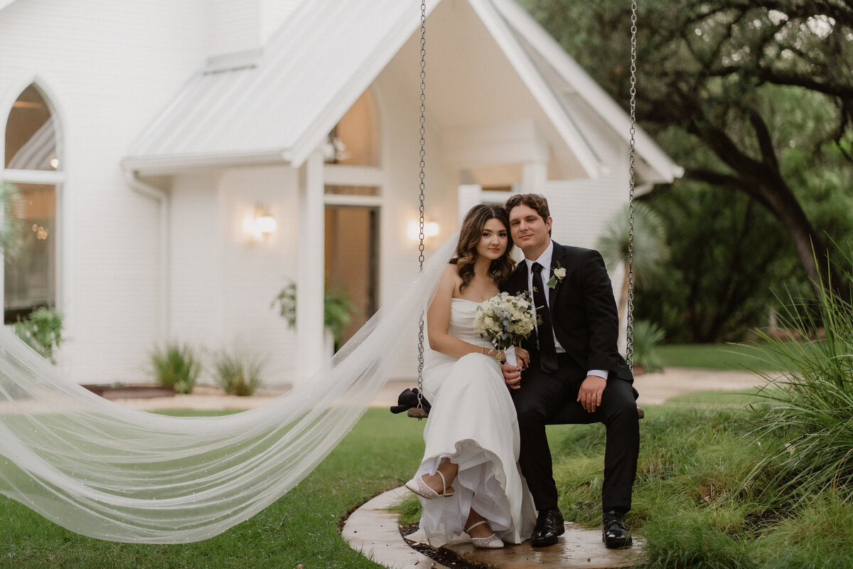 N&TWeddingPreviews-66