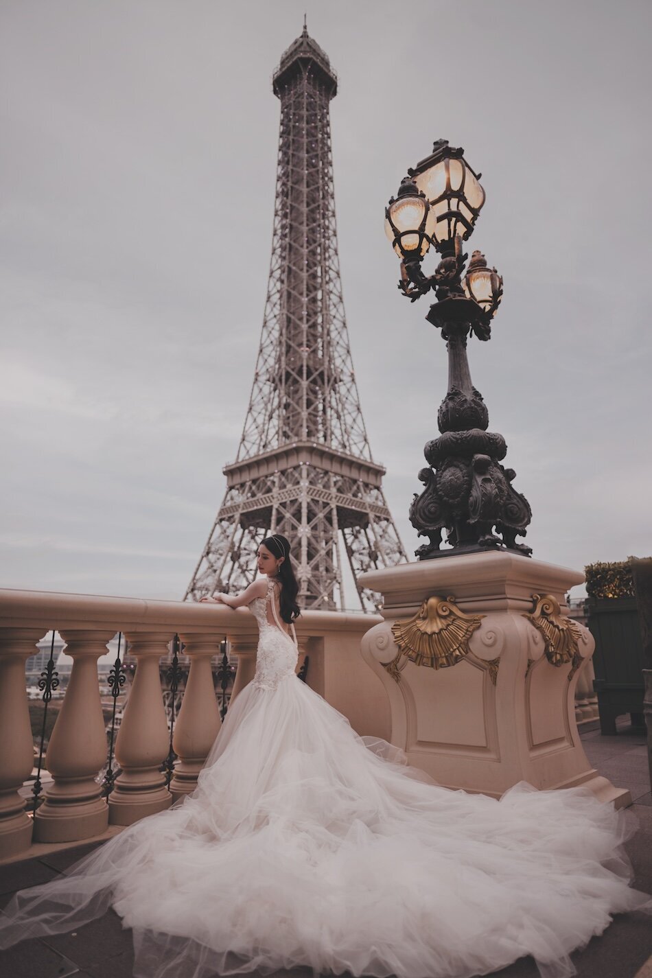 Destination pre-wedding photoshoot, The Parisian, Macau.