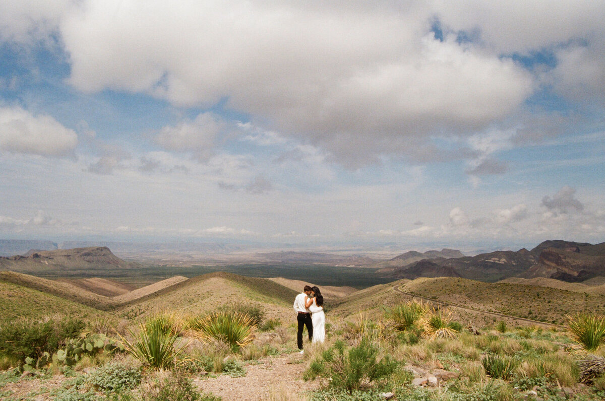 Josh+ElianaPortraits-196