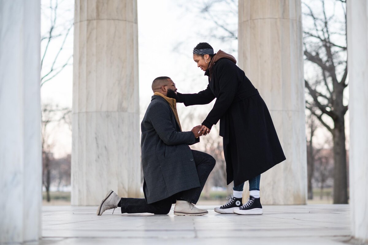 dc-war-memorial-surprise-proposal-jsasuphotography-17