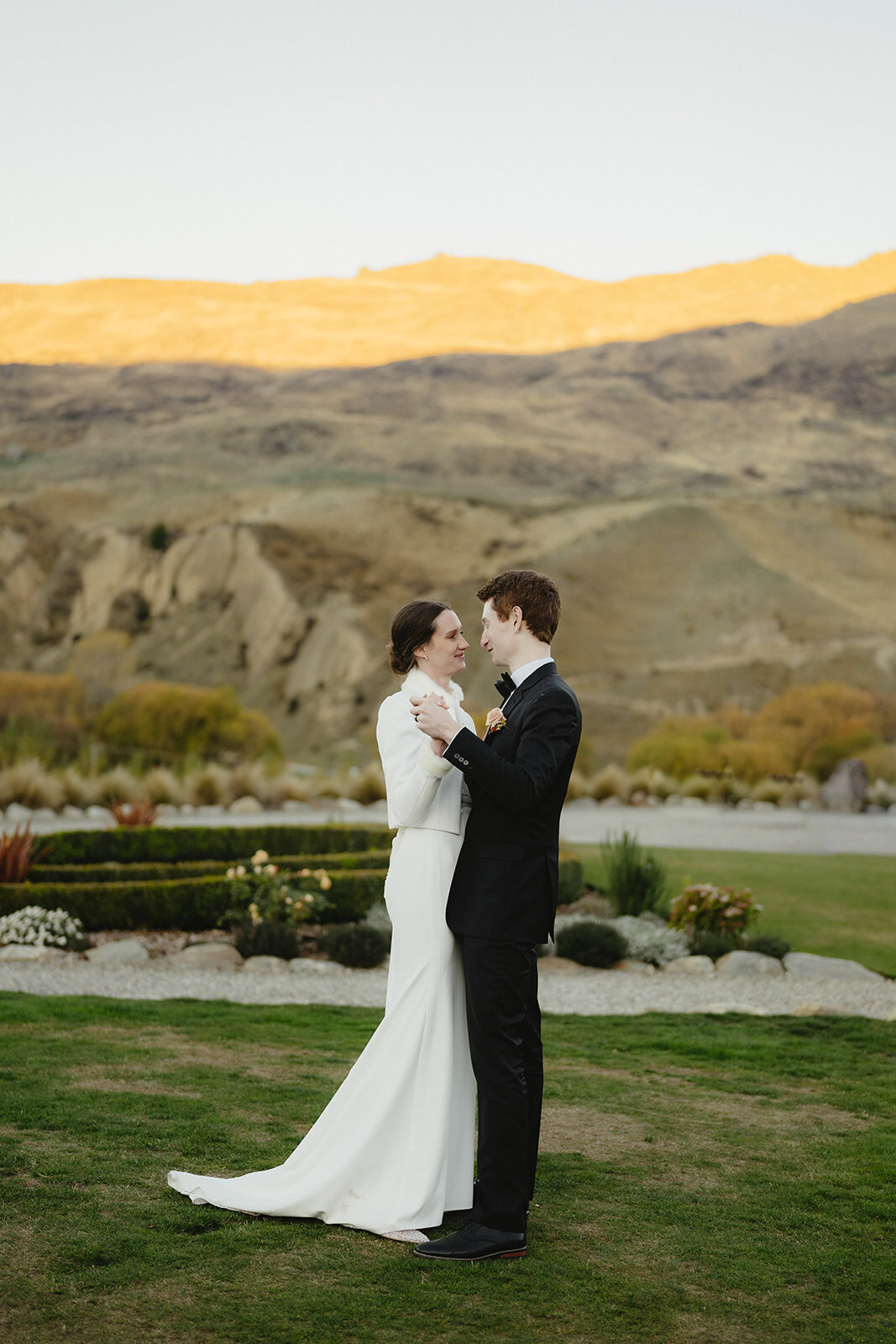 Melissa Clark Photography - Queenstown Wedding Photographer - Jess & Ryan Coromandel Peak Elopement Wanaka-253_websize