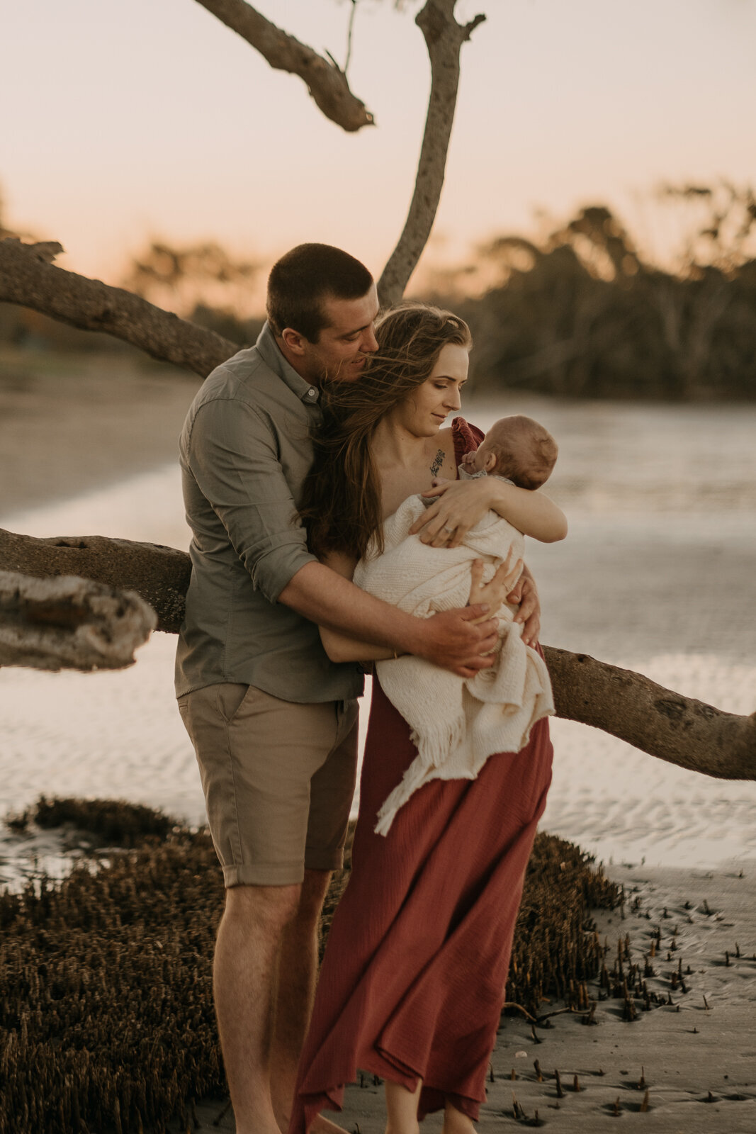 Got you babe gold coast brisbane family photographer. beach motherhood, maternity photoshoot Brisbane. Candid, film edit, warm, moody raw, real, photography-4