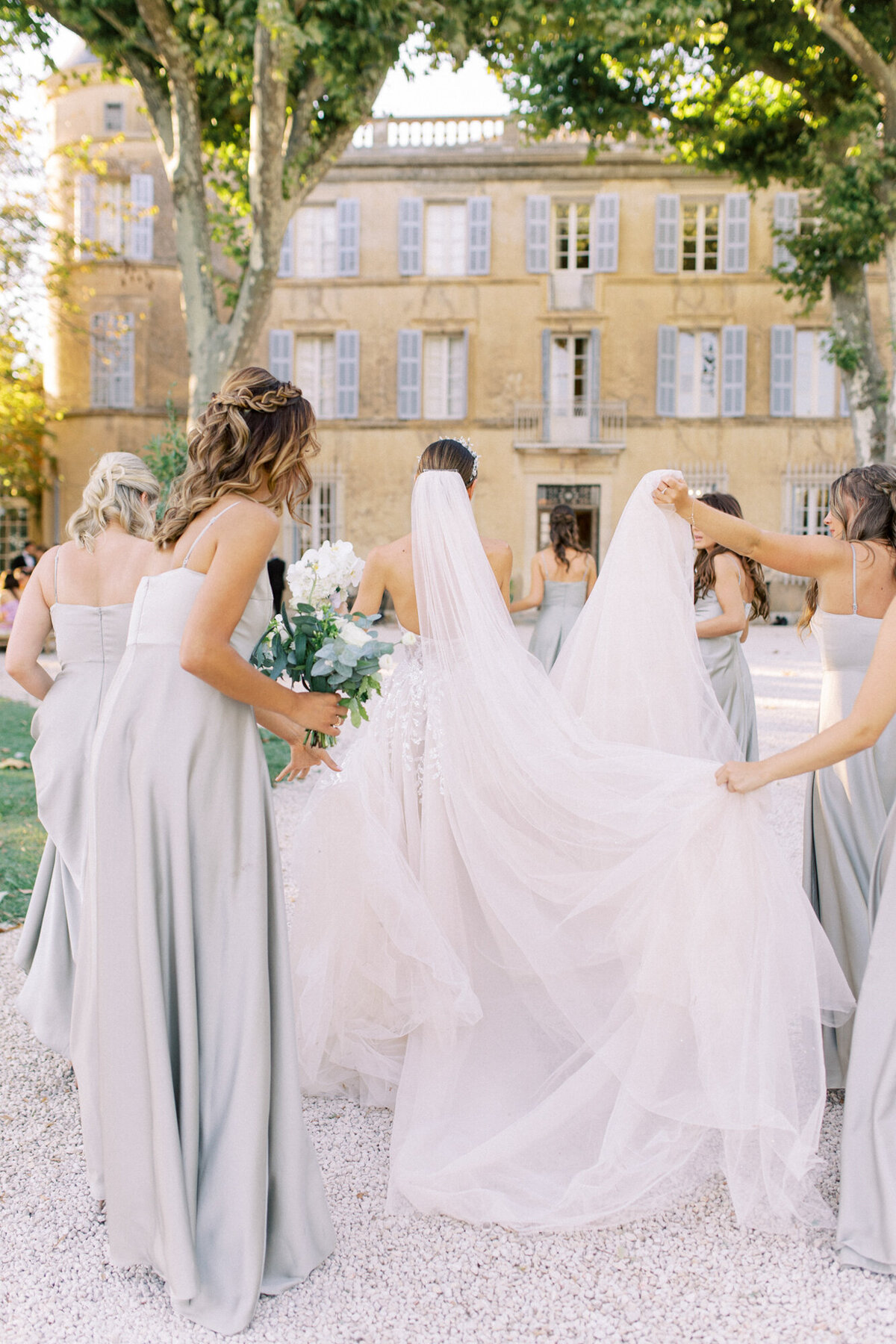 Maïlys Fortune Photography Husband Wife Wedding Weddings Photography France Switzerland Italy Timeless Dreamy Imagery Bilingual French English Destination Weddings Destination Wedding Provence French Riviera Paris Lake Como Tuscany99