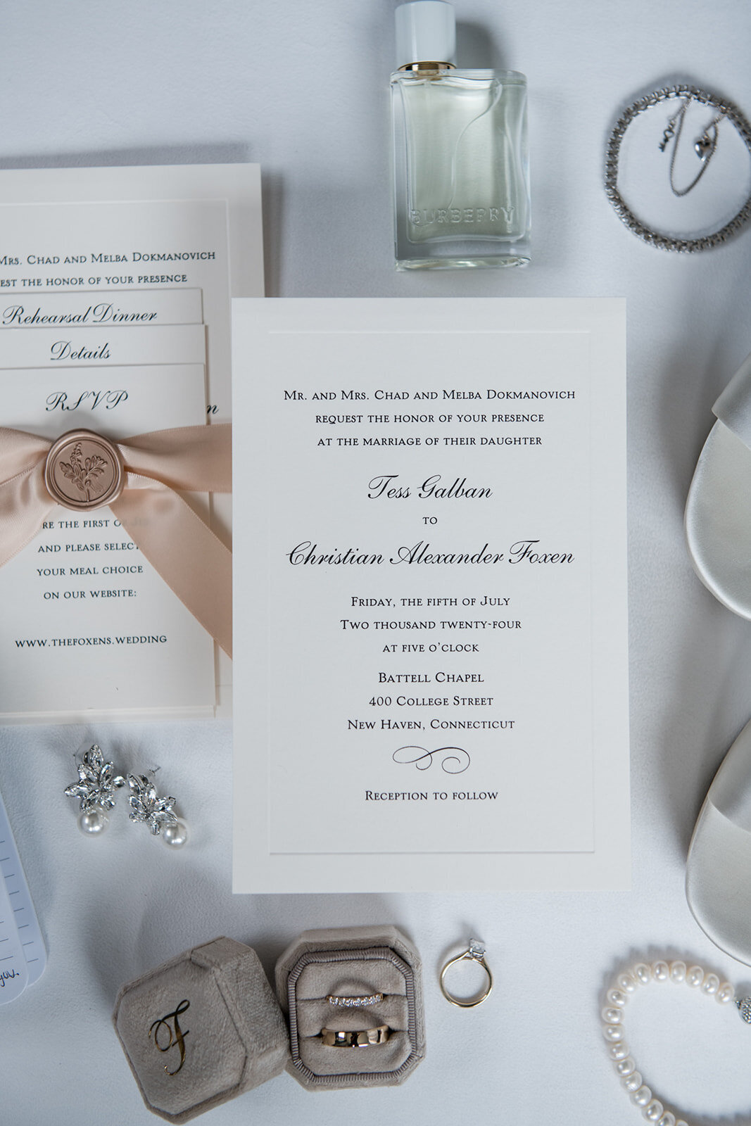 Tyde at Walnut Beach Romantic and Timeless Summer Wedding