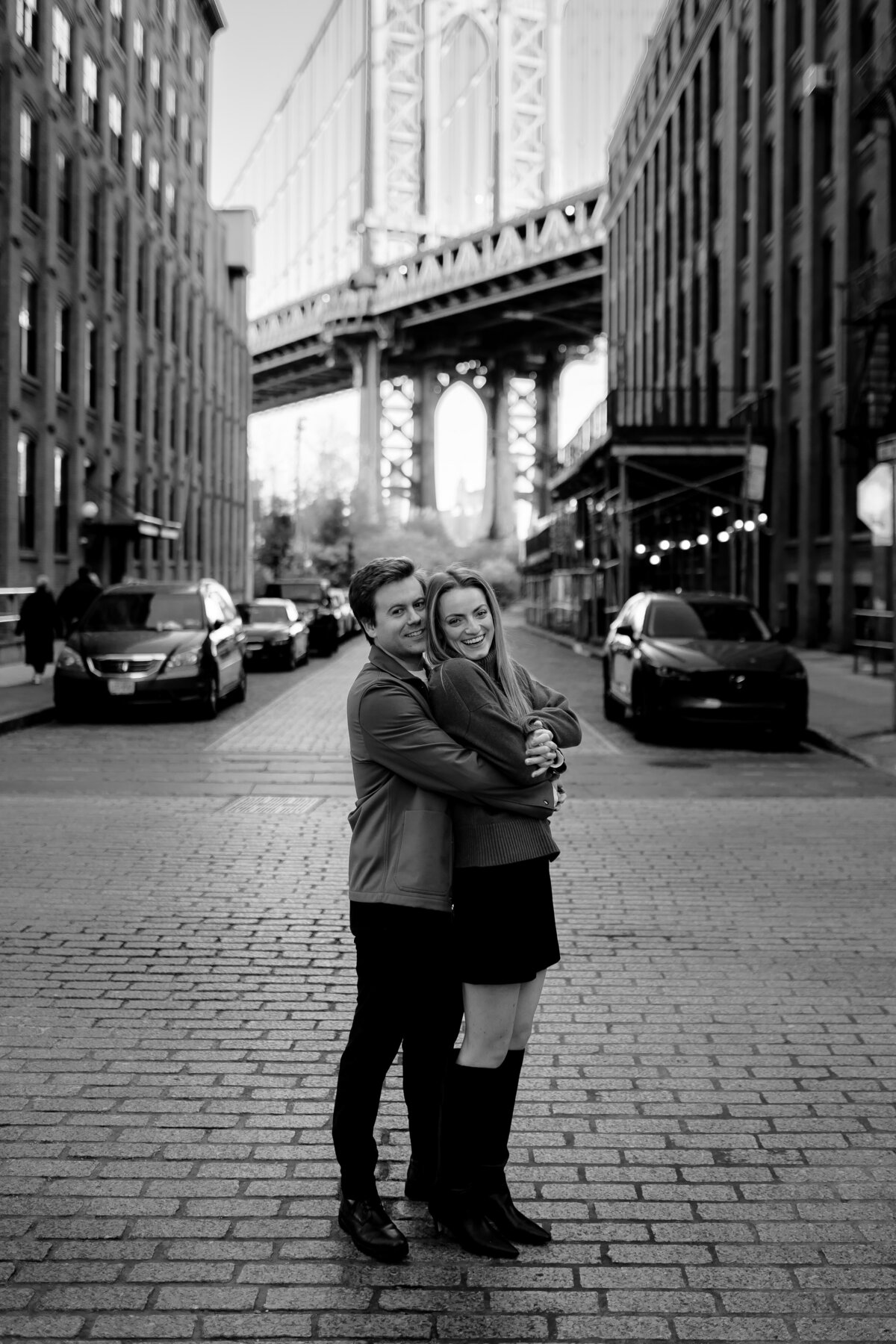 Brooklyn Bridge Engagement Photos 7