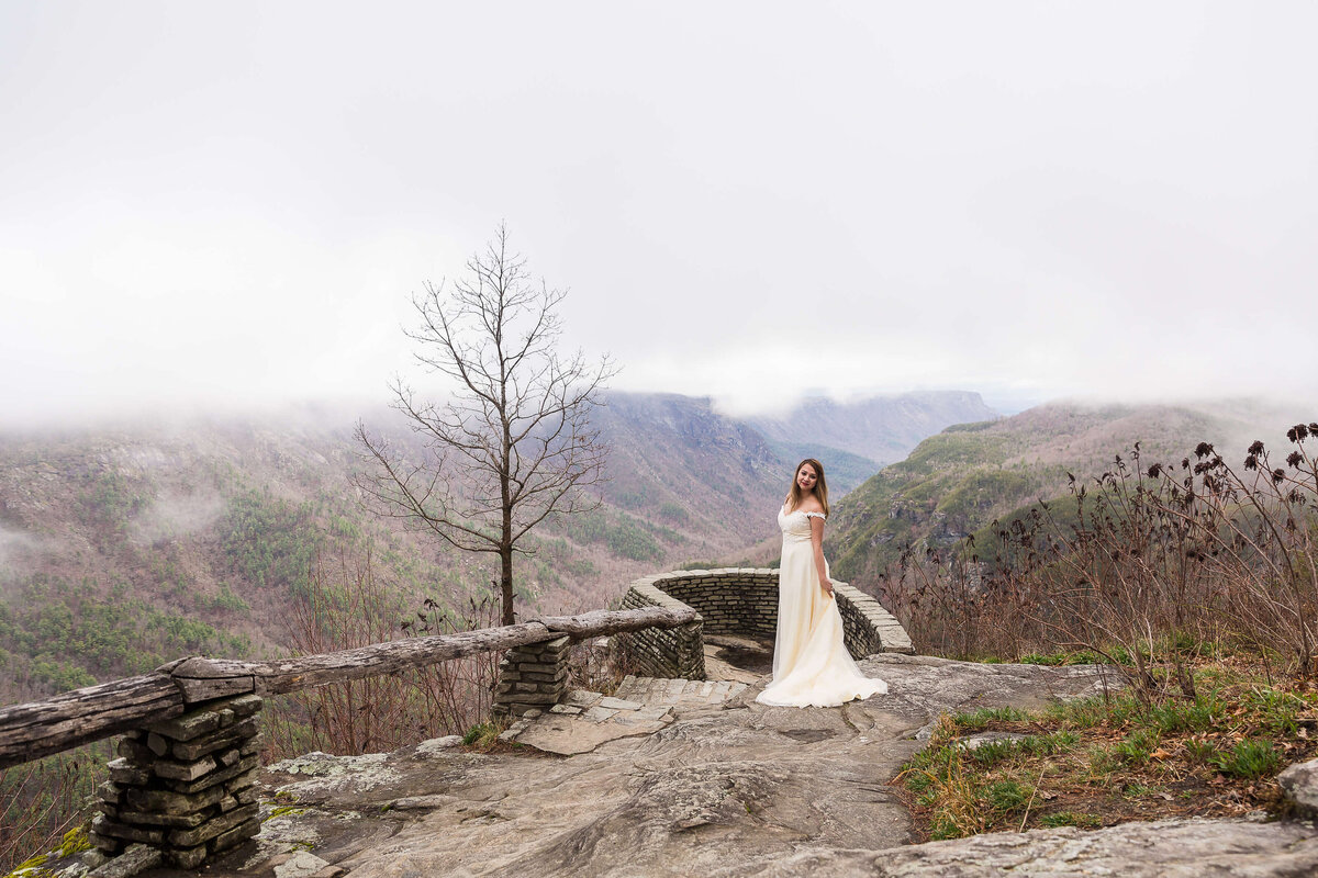 Wiseman's-View-NC-Elopement-10