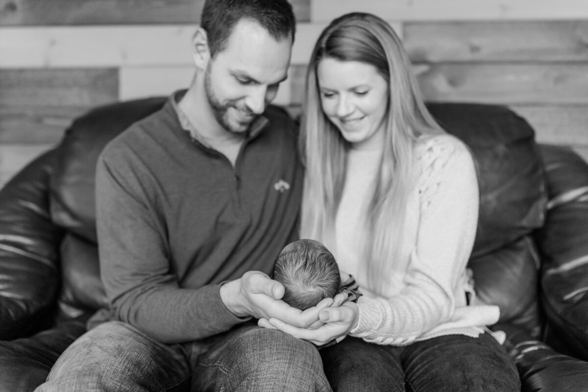 Newborn Photos - B&W (11 of 72)