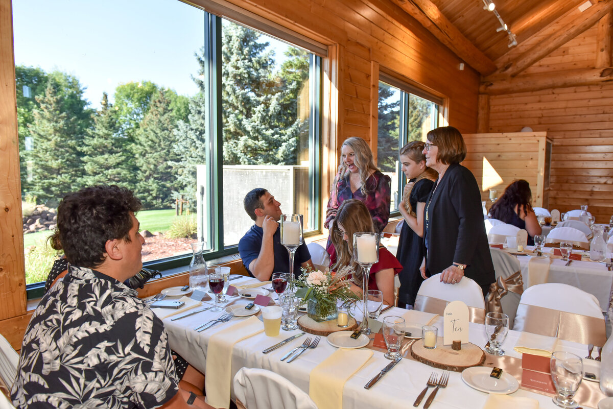 4233-Wedding at The Grands at Mulligans in Sartell Minnesota- Wedding Photographer Nicole Hollenkamp