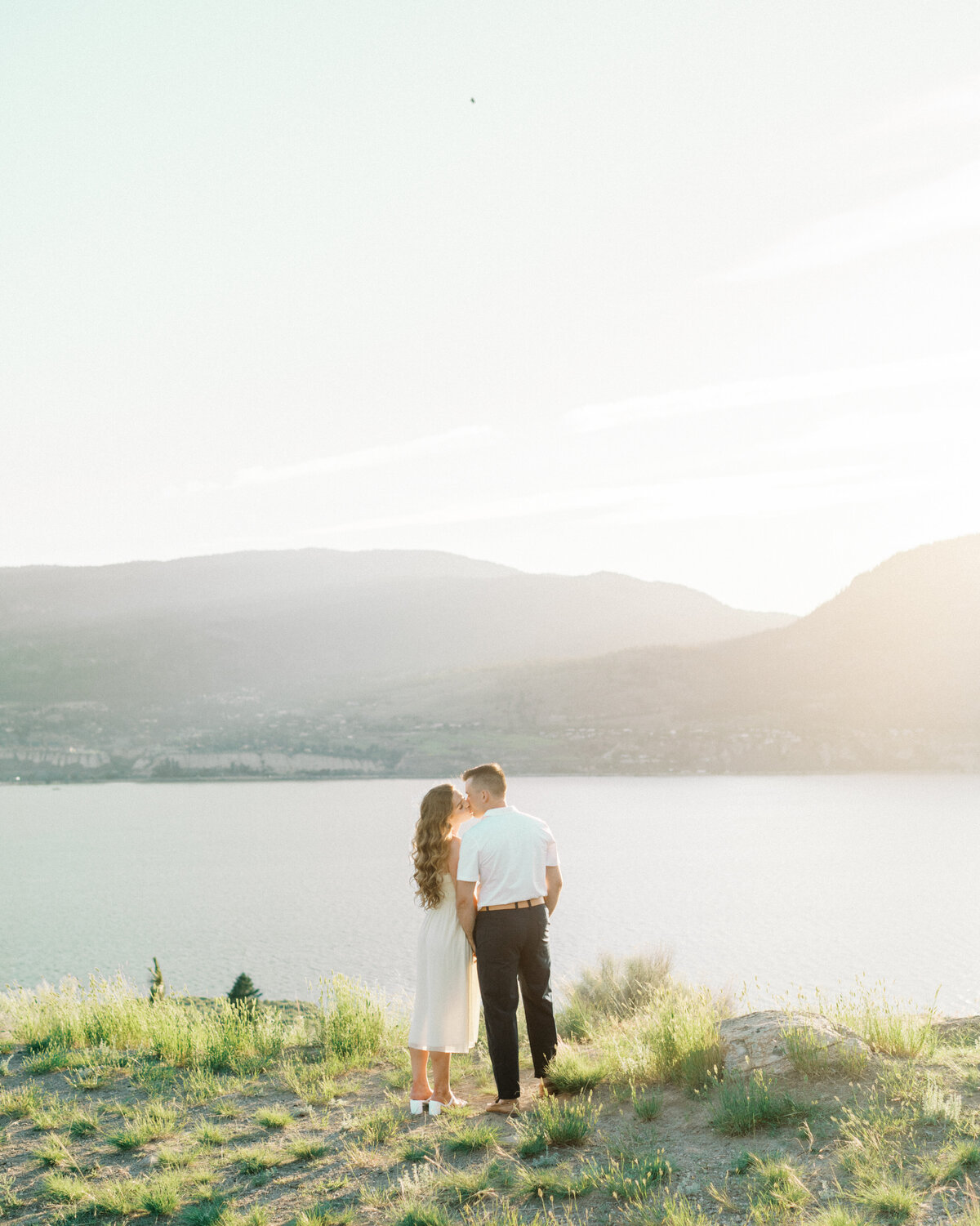 minted-photography-cedar-creek-winery-engagement-bc-10