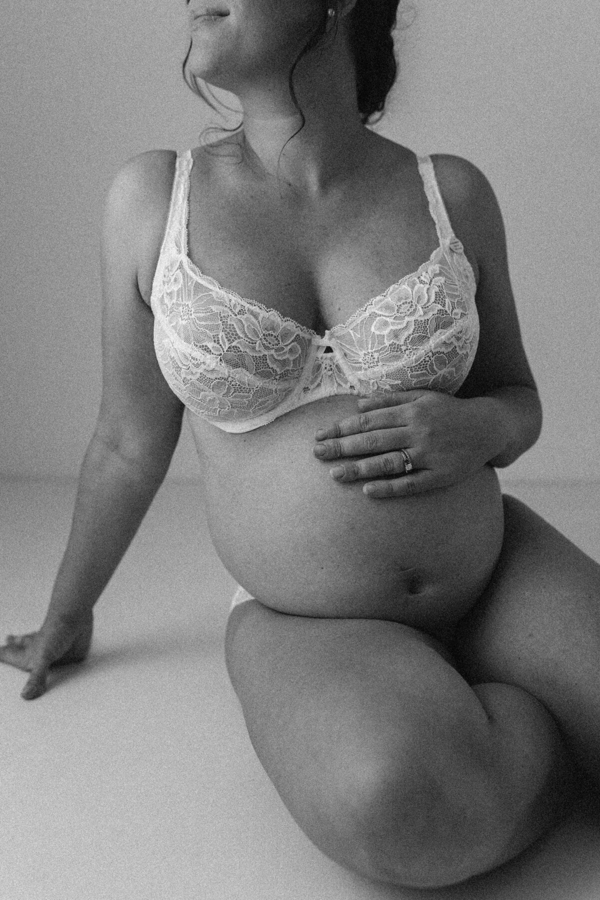 pregnancy maternity photographs natural Hampshire 