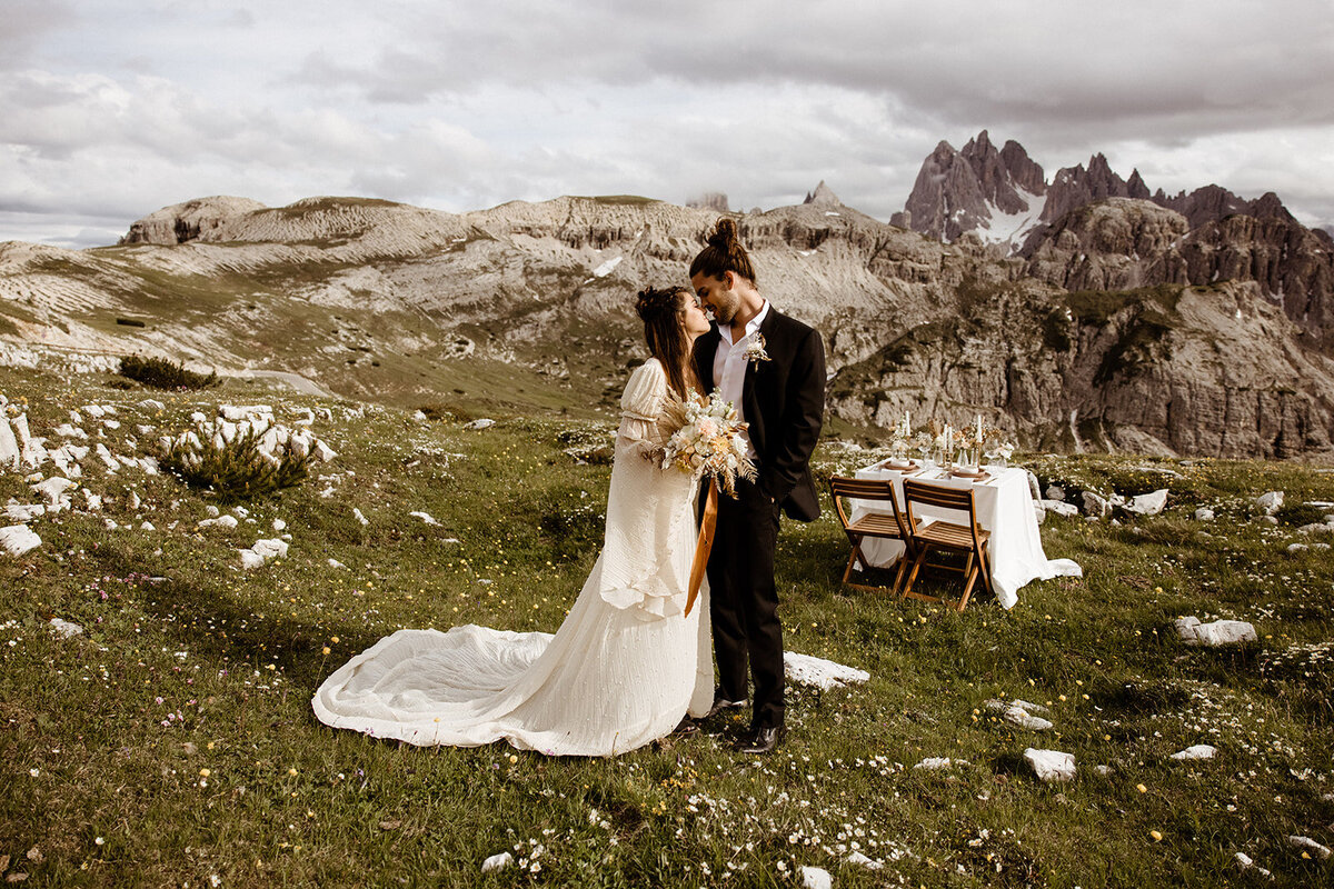 Dolomites-dallinhassard-1696