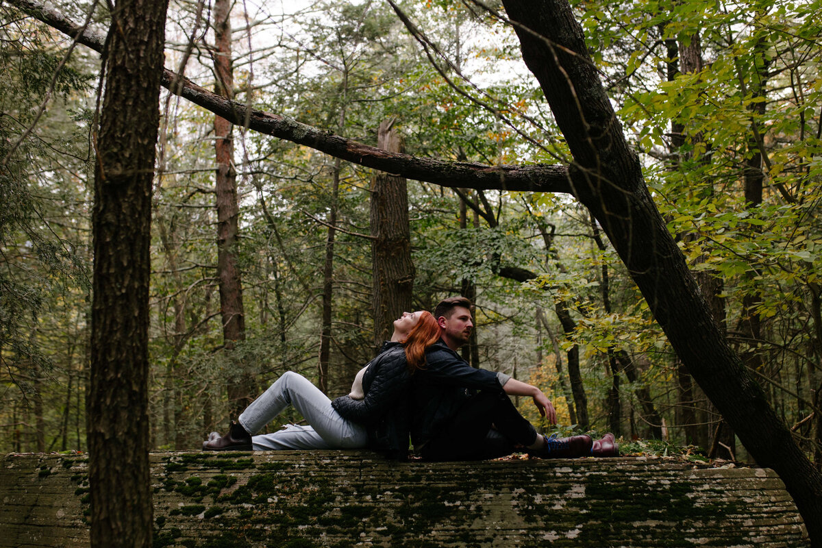 upstate-new-york-fall-engagement-04