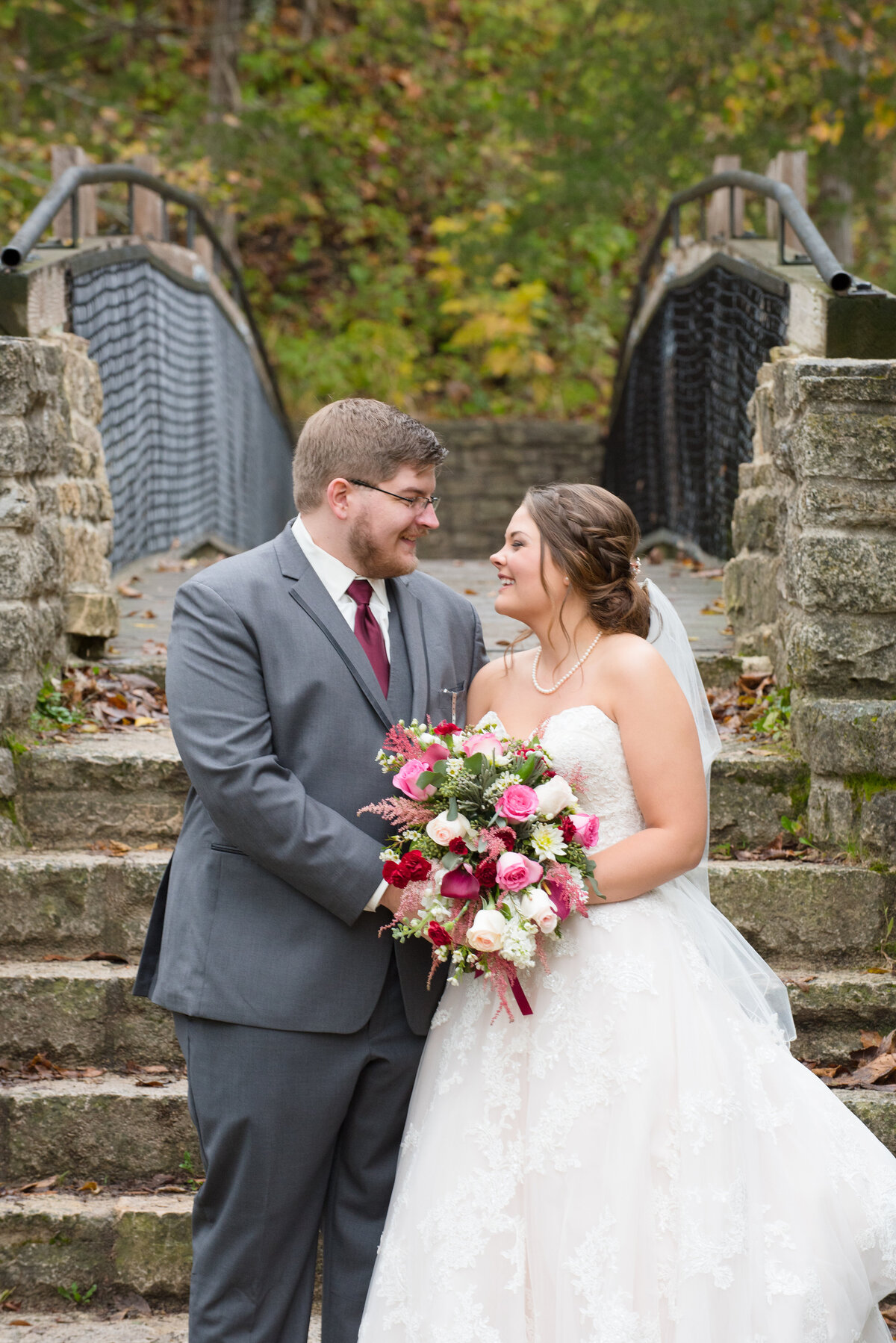 Grey and Pink and Cream and Red theme wedding photos | MN Photographer