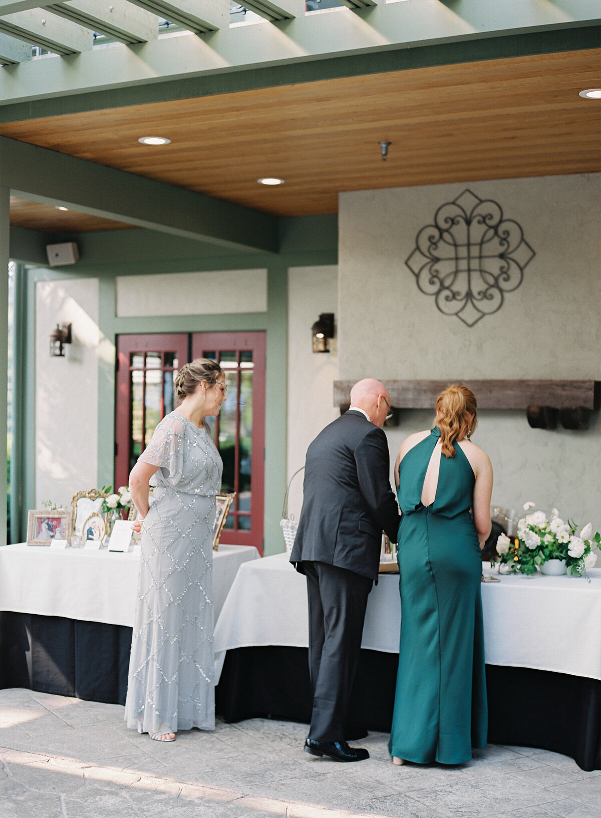 The Manor House at Pleasant Beach Wedding on Film - Fine art - Seattle Wedding Phtoographer - Light and airy - 19
