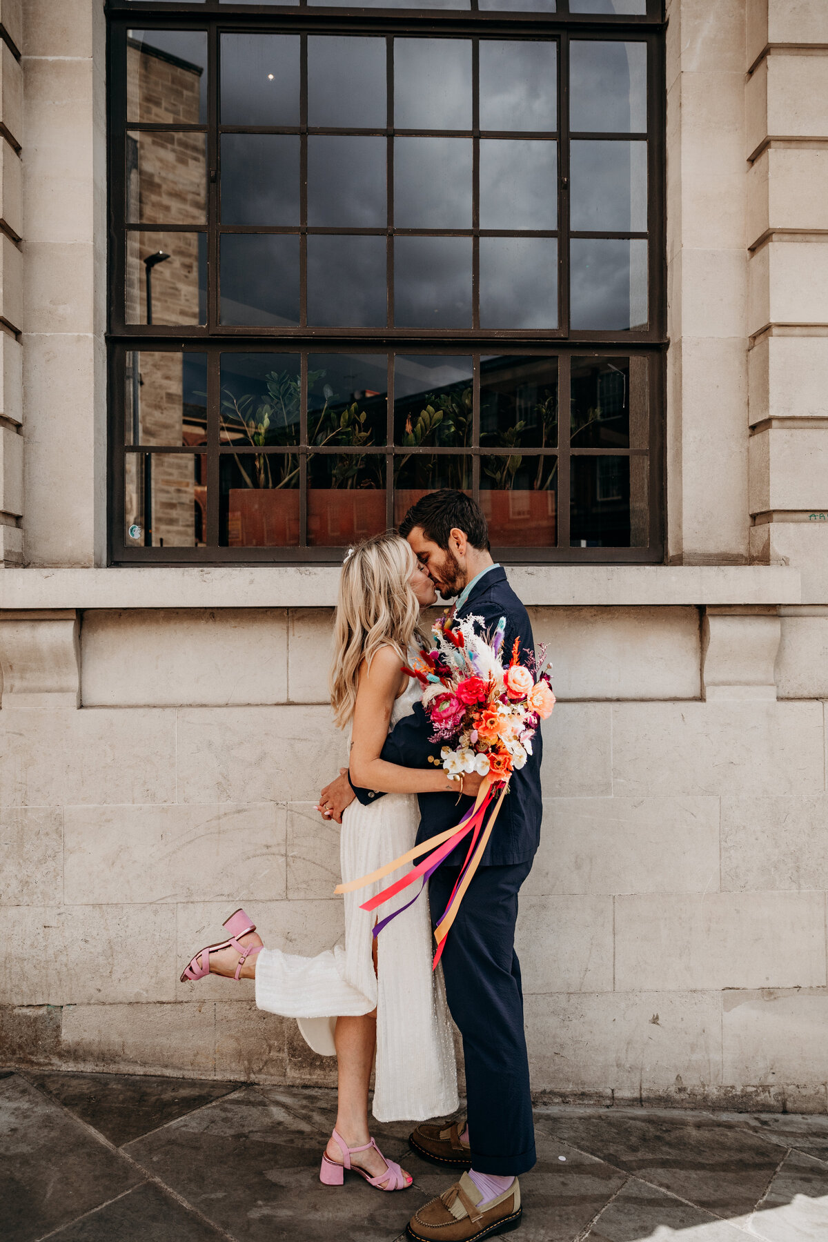 VICTORIABAKERWEDDINGS_TANJA&ROB_LEEDSCIVICHALLWEDDINGPHOTOGRAPHER-24