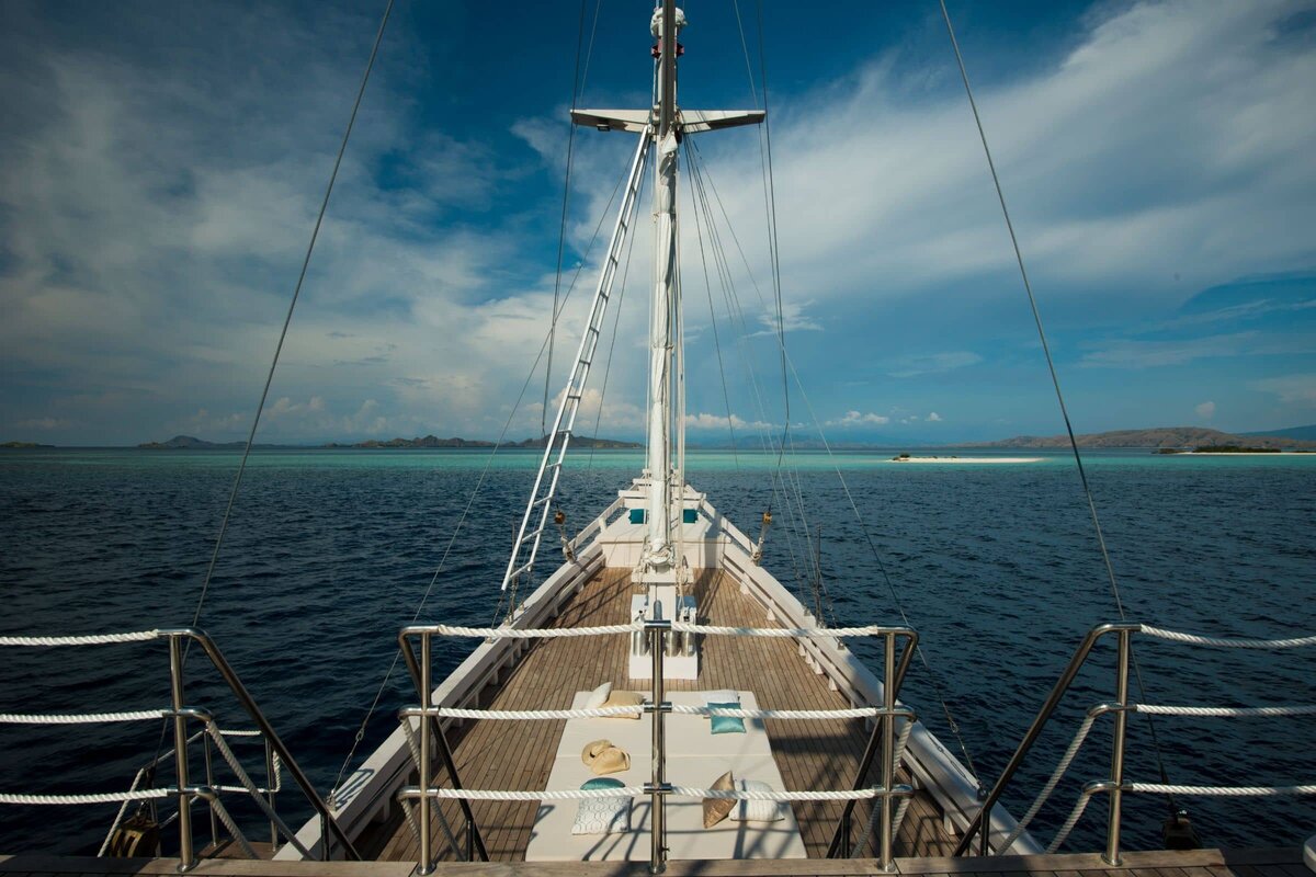 Luxury Yacht Charter Indonesia alexa_2014