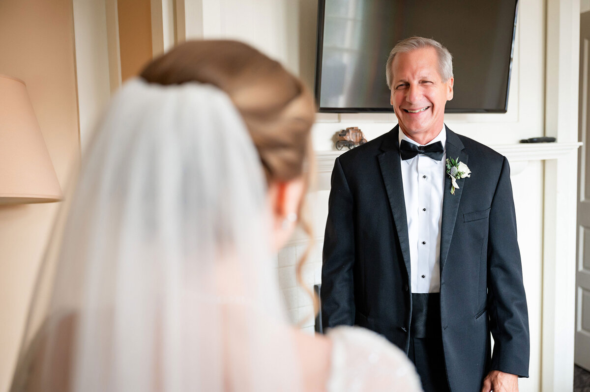 mansions on fifth pittsburgh wedding candid