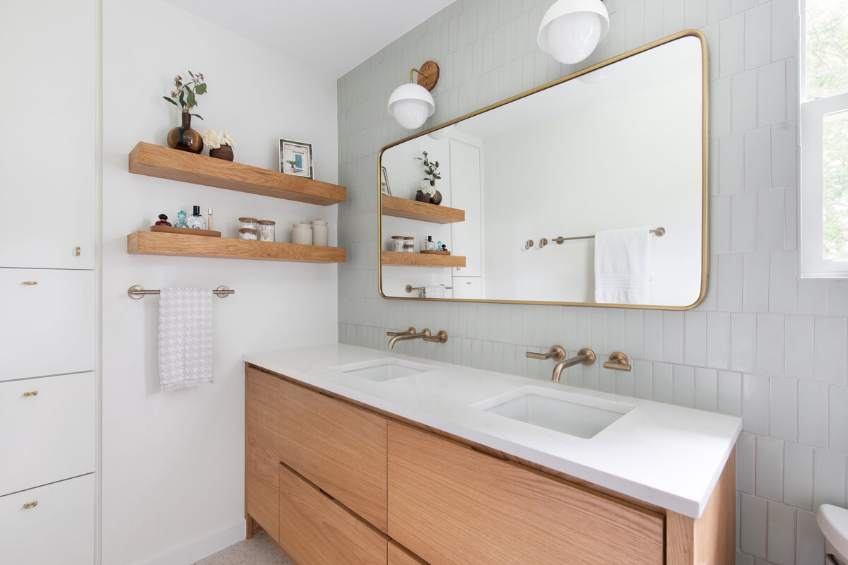 hello-home-contemporary-bathroom-light-wood-vanity-open-shelves-austin-1