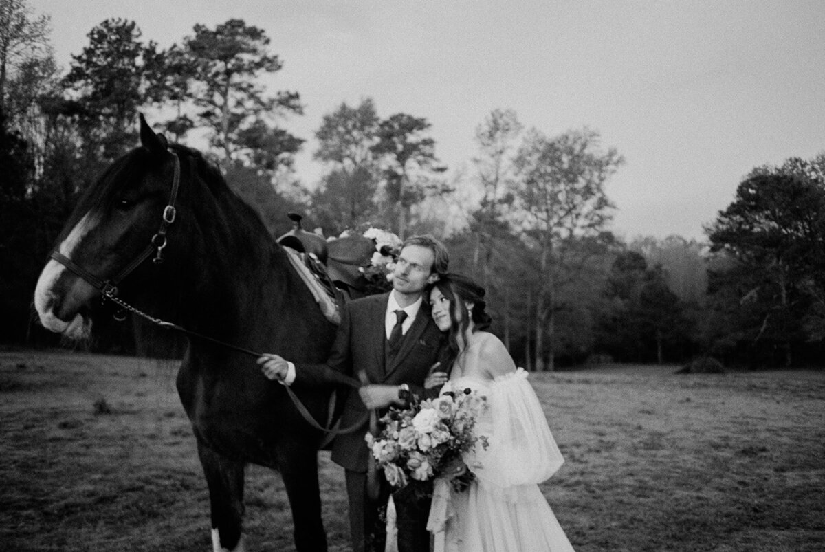 wedding-elegant-timeless-film-vintage-contax-olympus-118