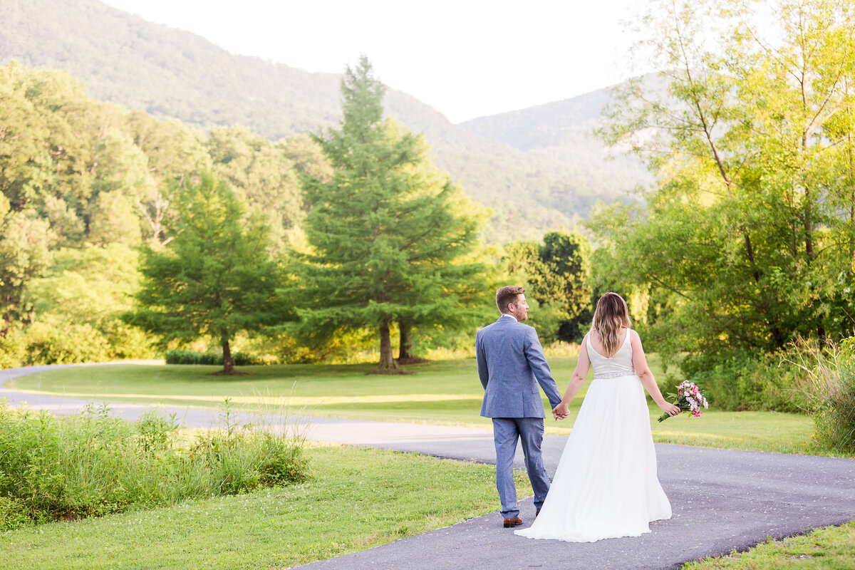 Morse-Park-Lake-Lure-NC-Elopement-14