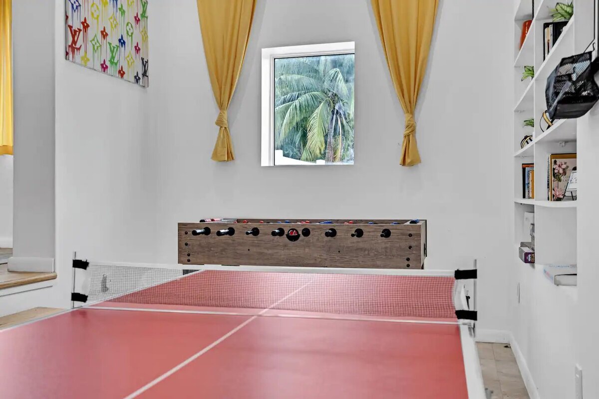 Games room (2)