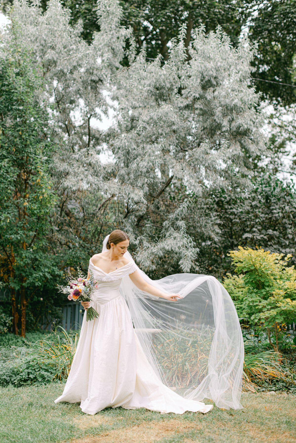 toronto-wedding-photographer-drake-hotel-wedding-031