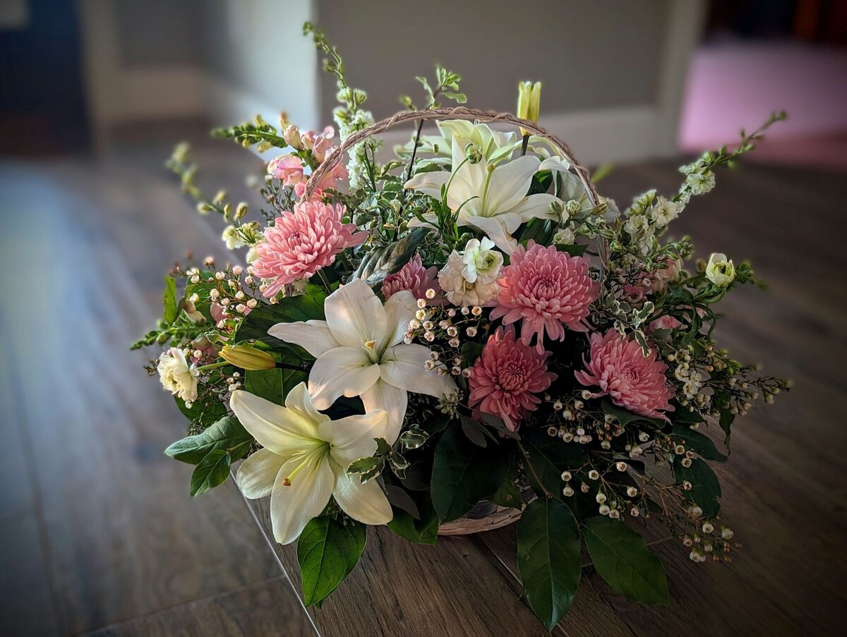 funeral basket pink 2