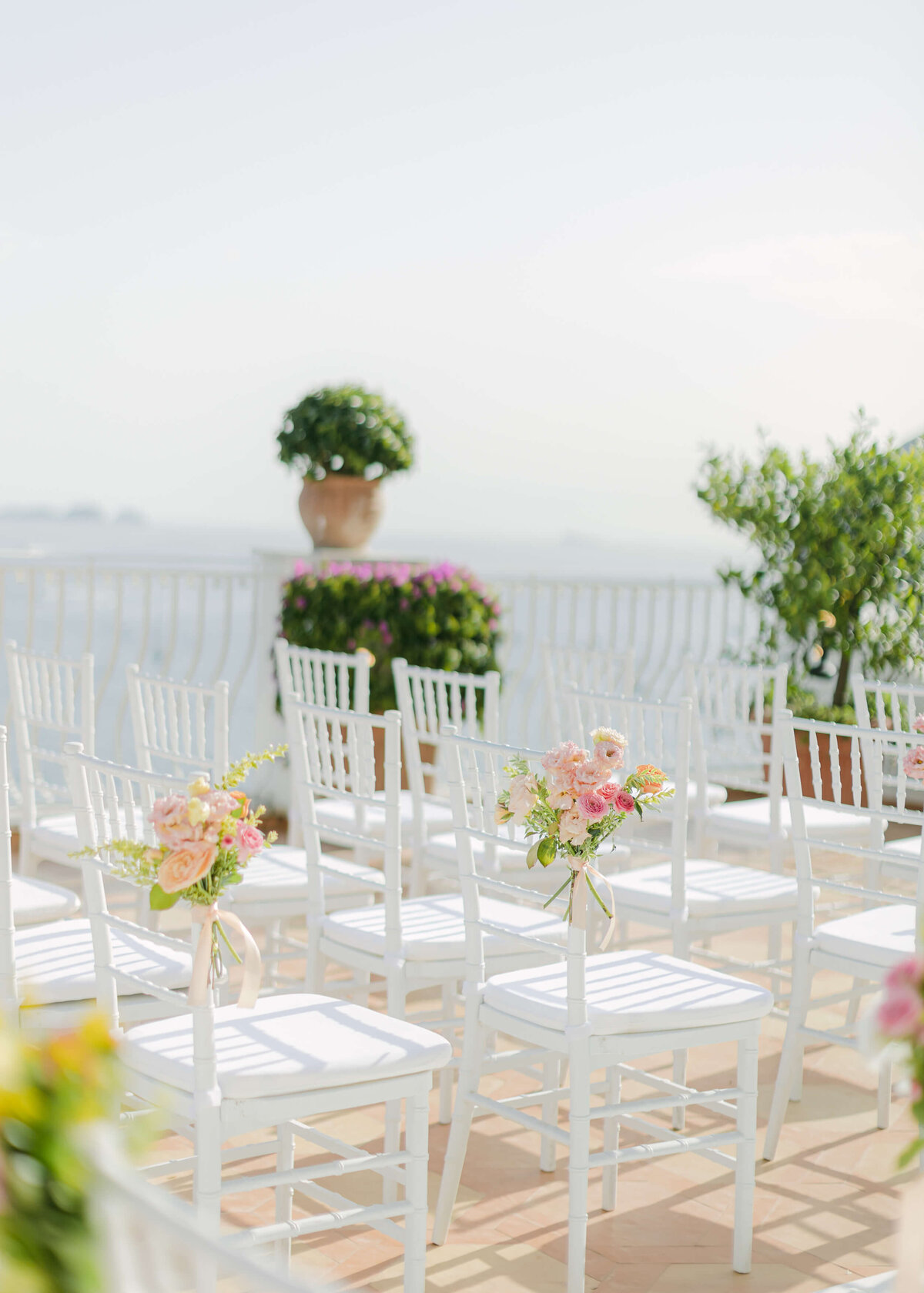 chloe-winstanley-italian-wedding-positano-hotel-marincanto-ceremony-seating