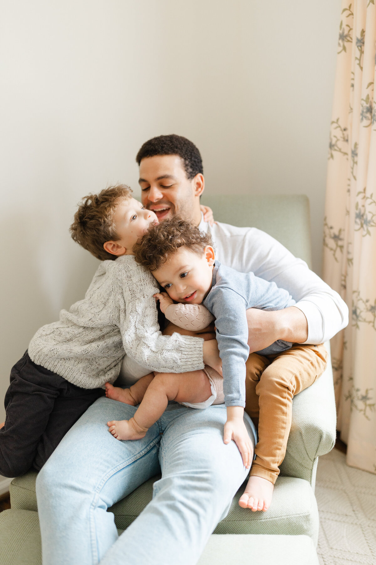 Philadelphia in-home family portrait session - 29