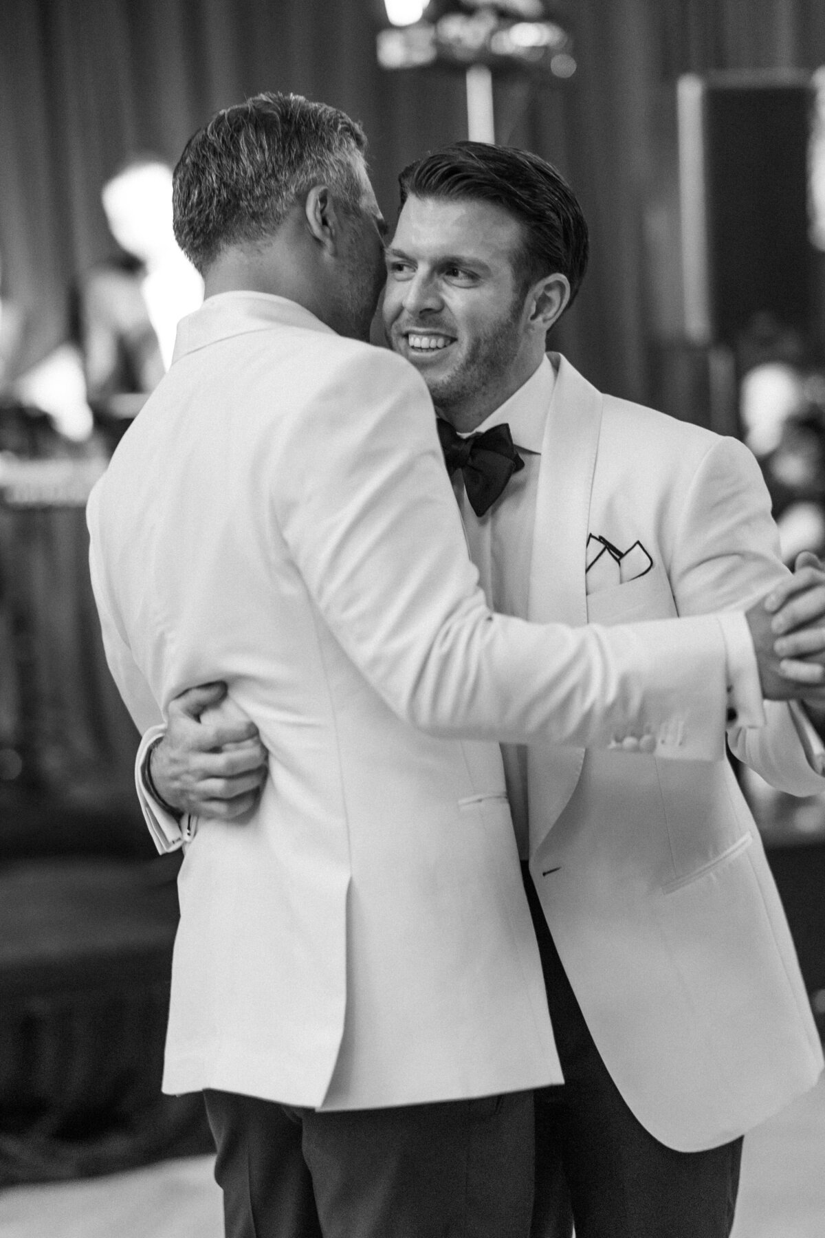 515-Shangri-La-Hotel-Toronto-Canada-Christopher-Edward-Wedding-42