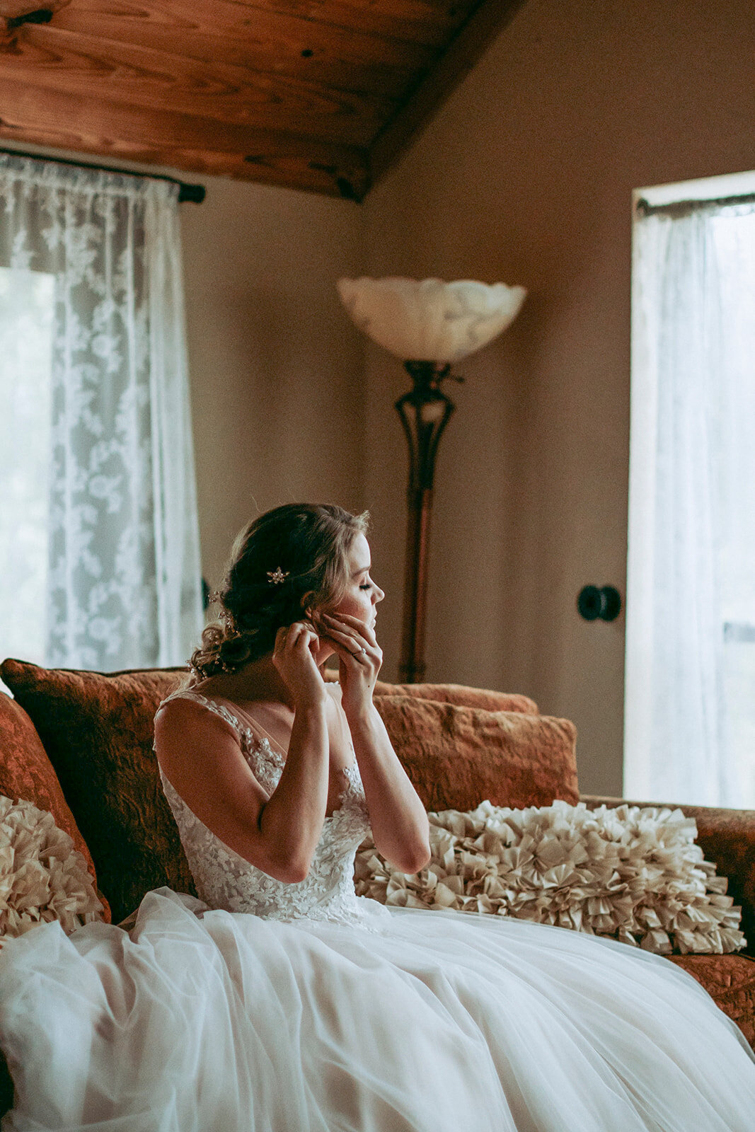 reTheBurrowWeddingPhotography-119