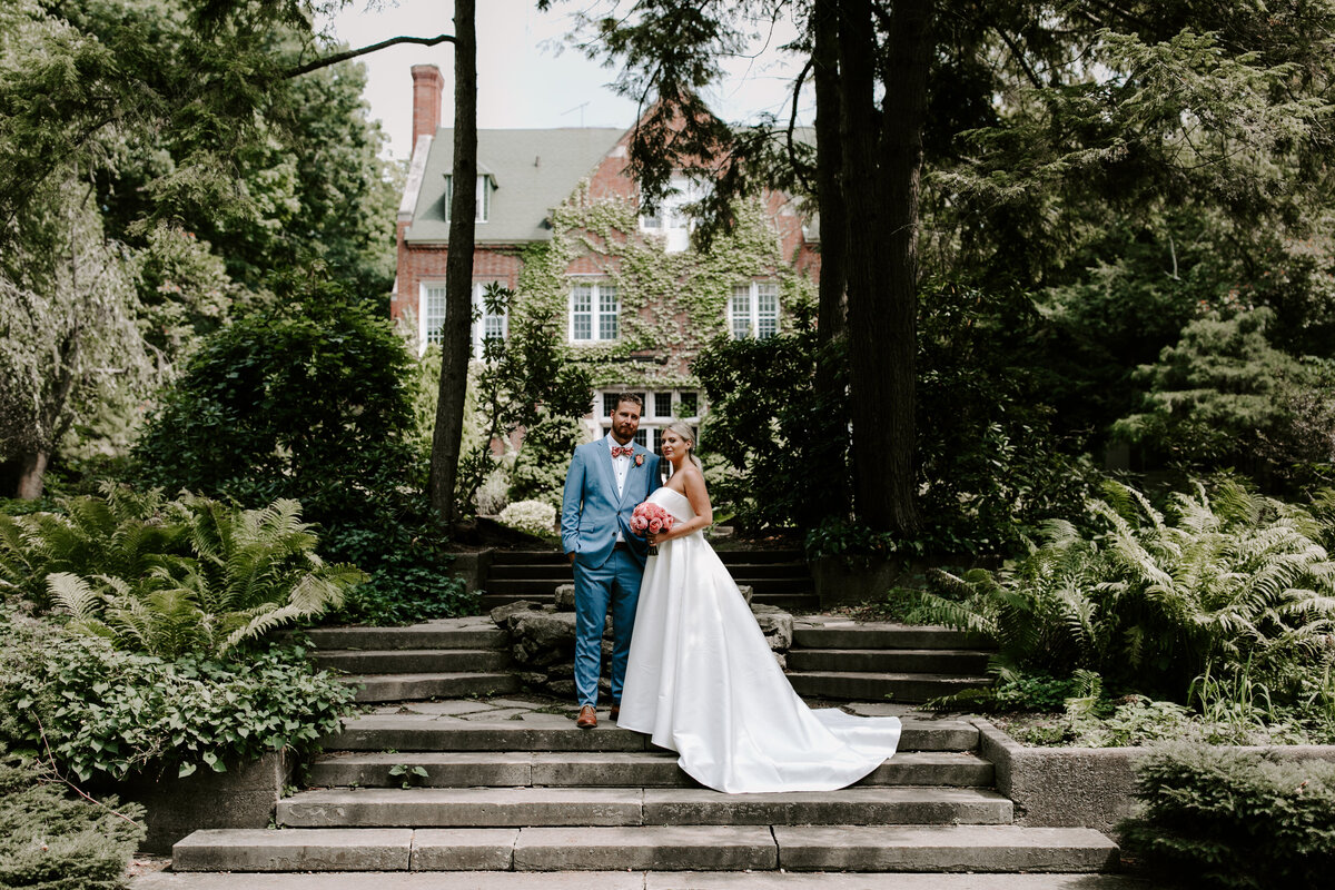 Intimate-Backyard-Wedding-bride-and-groom