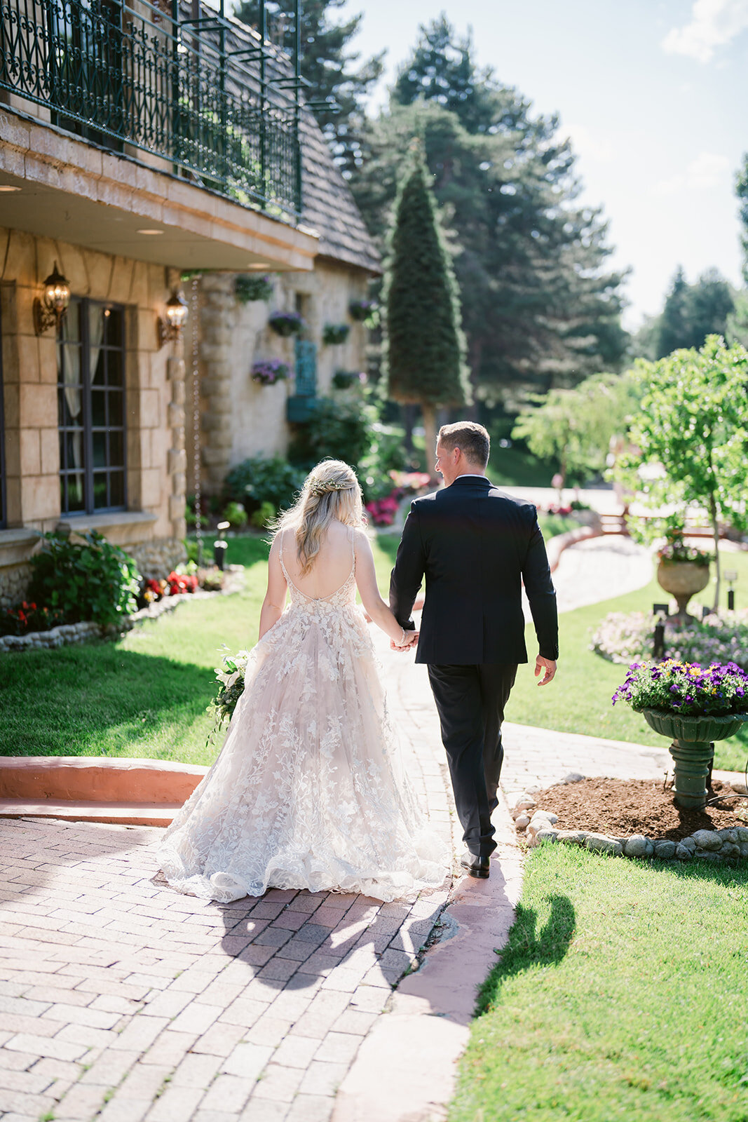 la-caille-summer-utah-mountain-wedding-pepper-nix-2112-1402b