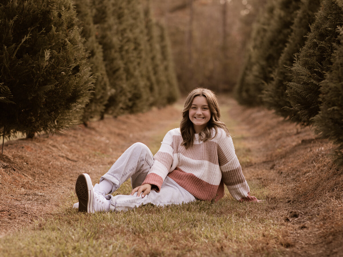 ChristmasTreeFarmMinis-Jennifer-27