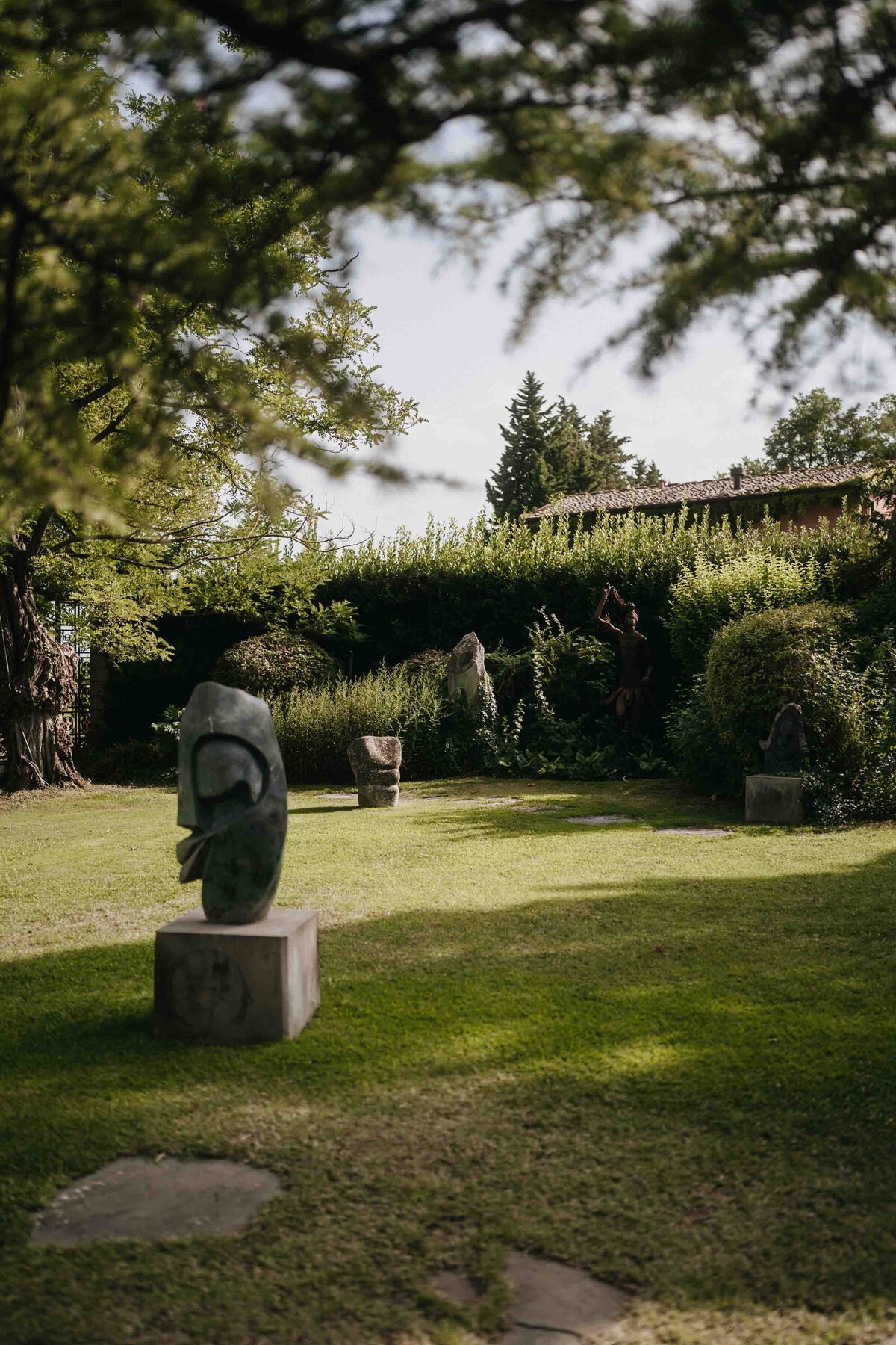 statues in the garden at villa mangiacane