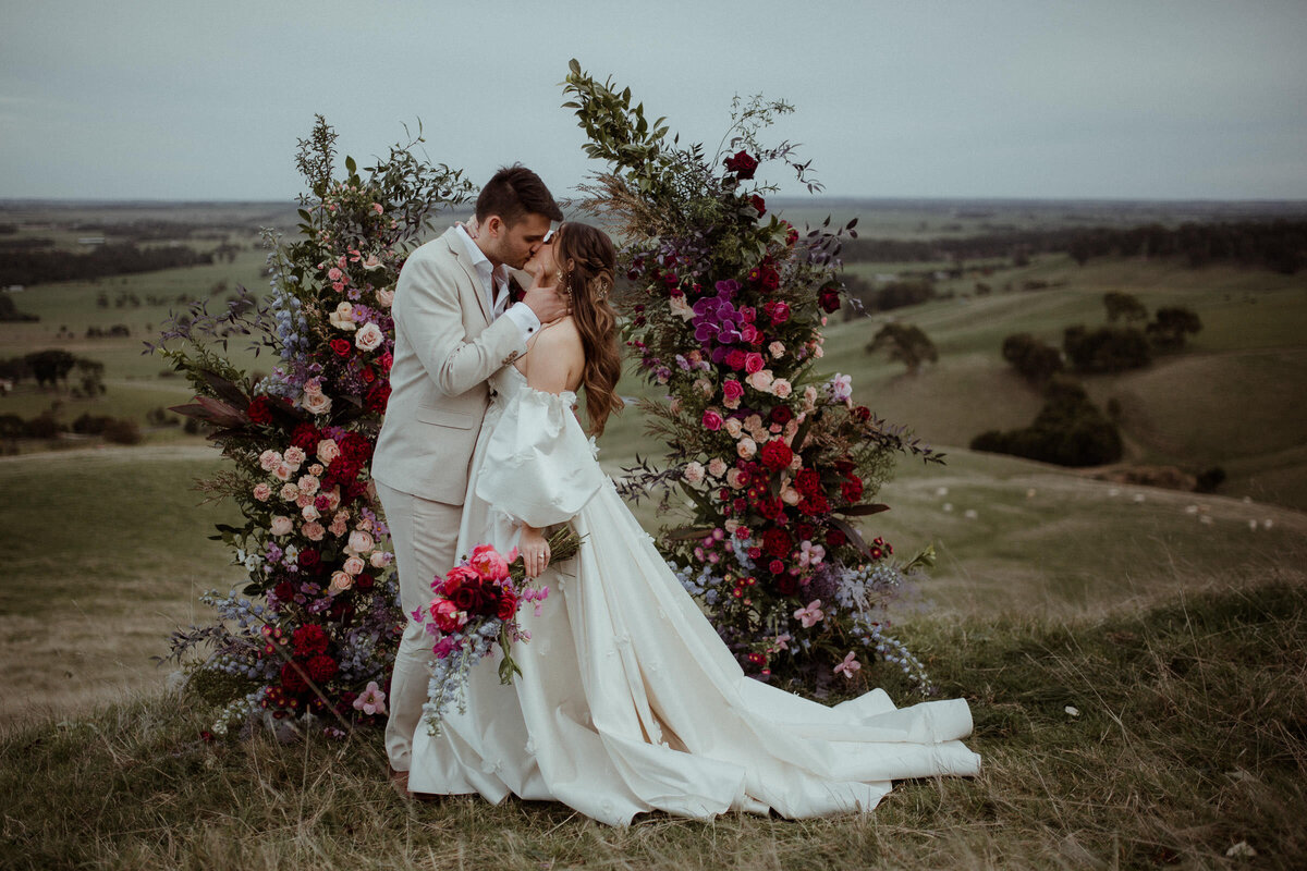 romantic-whimsical-elopement-country-victoria-90