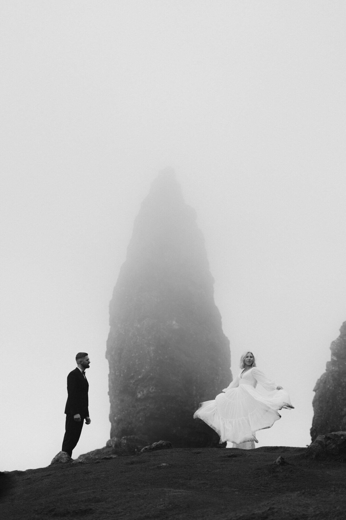 the_chaffins_international_destination_wedding_elopement_photography_photographers_sammie_chaffin_micah_editorial_adventure_engagement_photos84