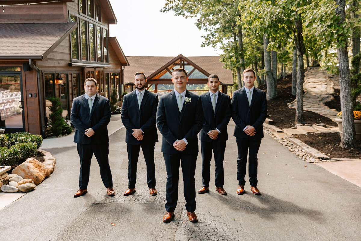 destination-wedding-venues-mountains-groomsmen-tn
