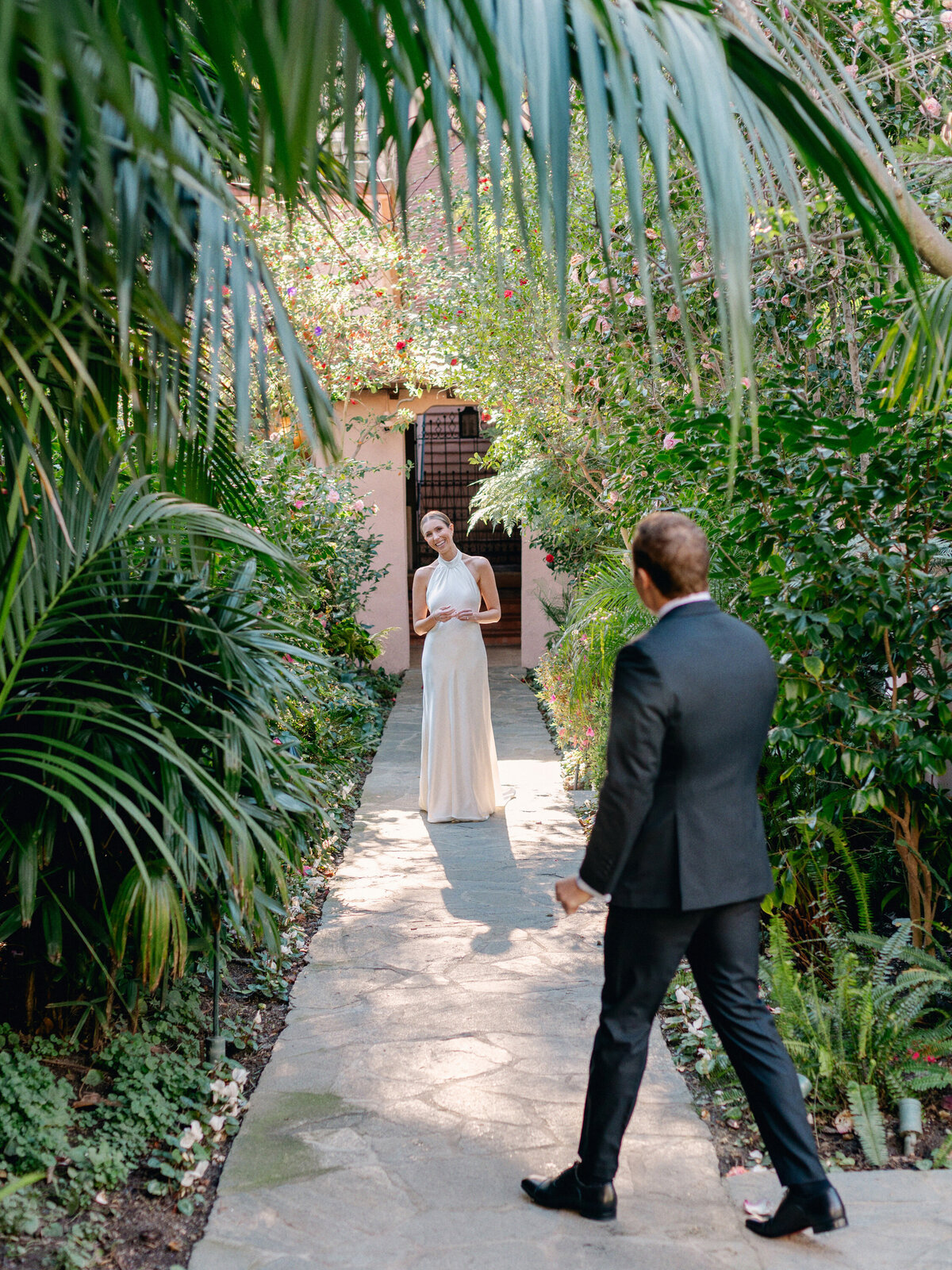 hotel-bel-air-wedding-spring-first-look