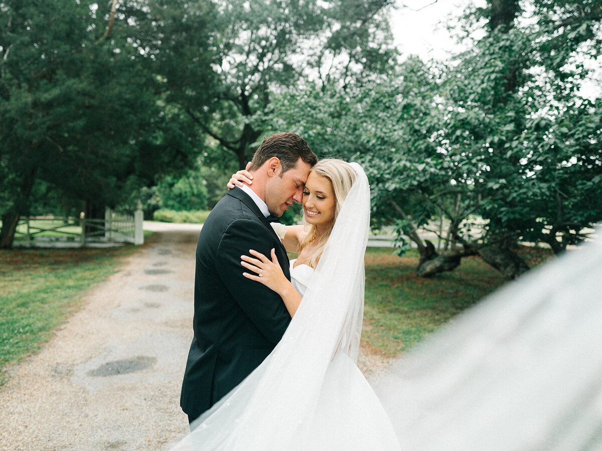erienne-cam-wedding-post-ceremony-portraits-27_websize