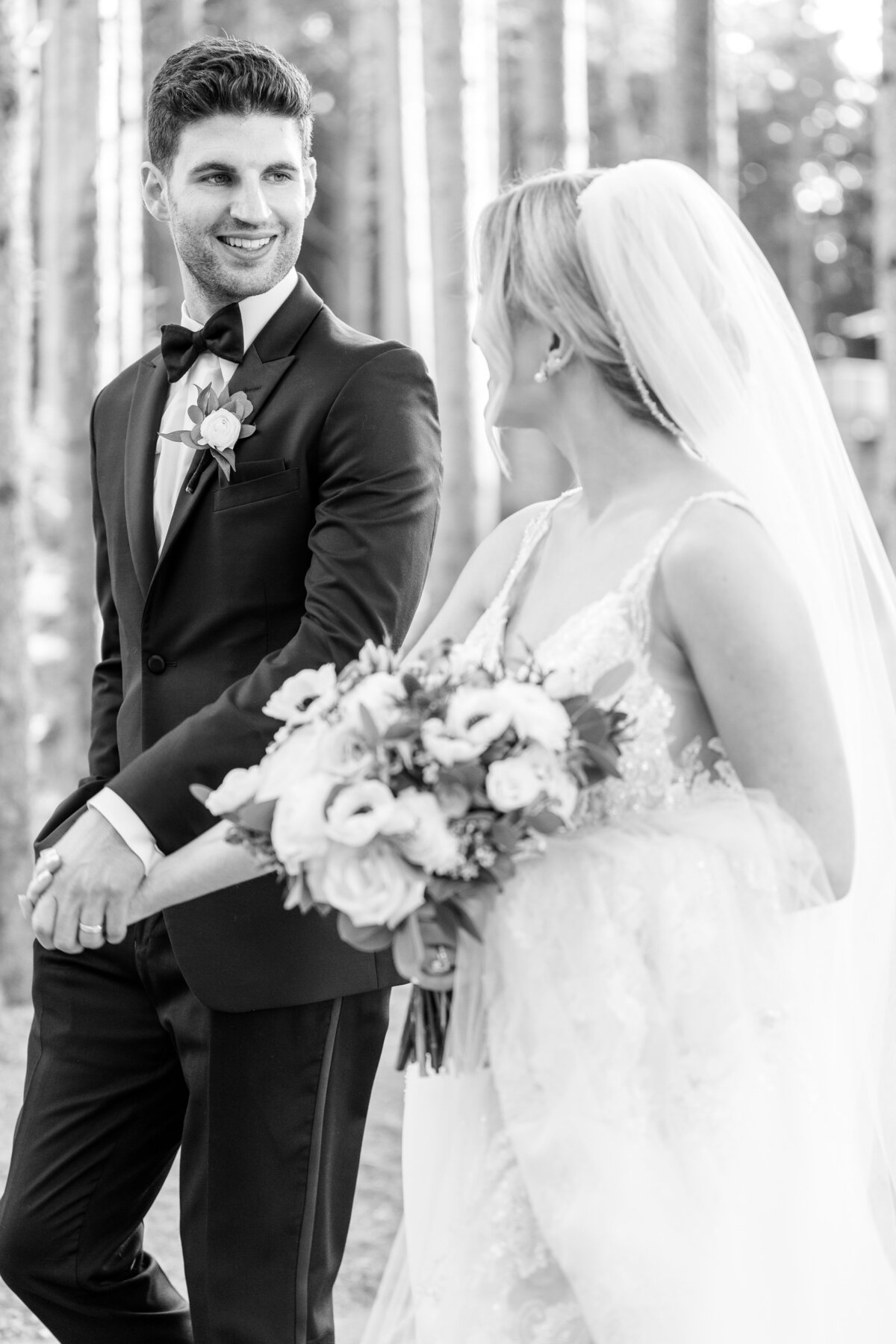 wedding-shepherds-hollow-clarkston-michigan-detriot-bride-groom29