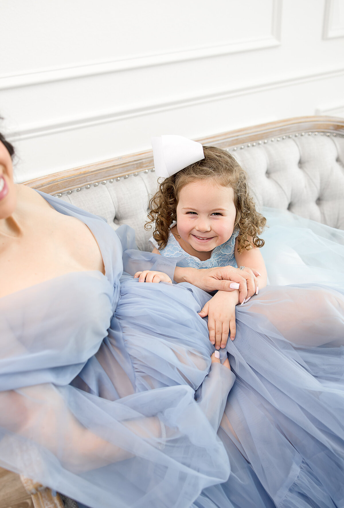 Jenny Havens Photography Dallas Texas Newborn Photographer Studio Motherhood Family Baby Custom Heirloom Imagery Light Airy Luxury JHP 02_09_23 37 WEB