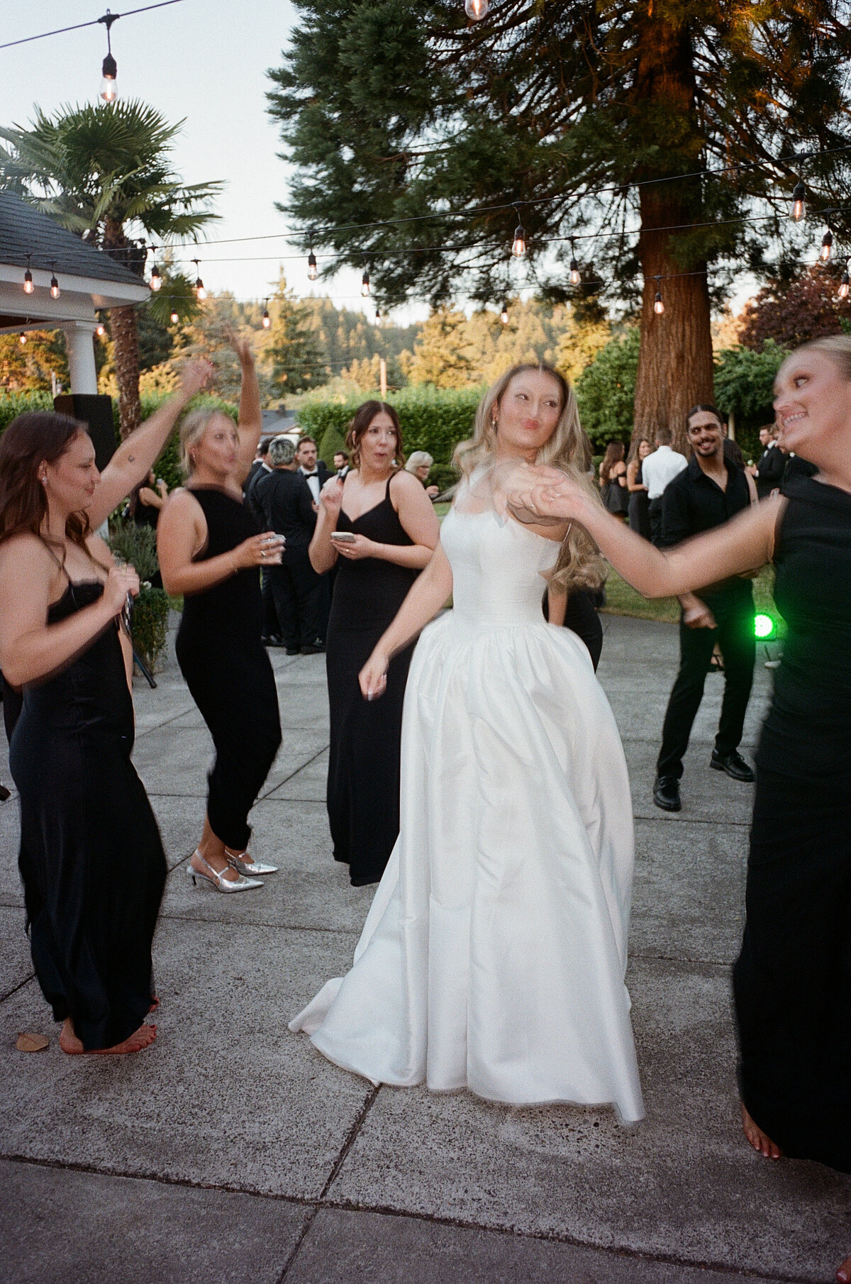 Melissa O'Hara Photography - THE ROBBINS WEDDING FILM SCANS-014