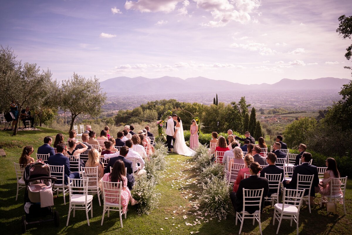 Italy tuscany wedding photographer