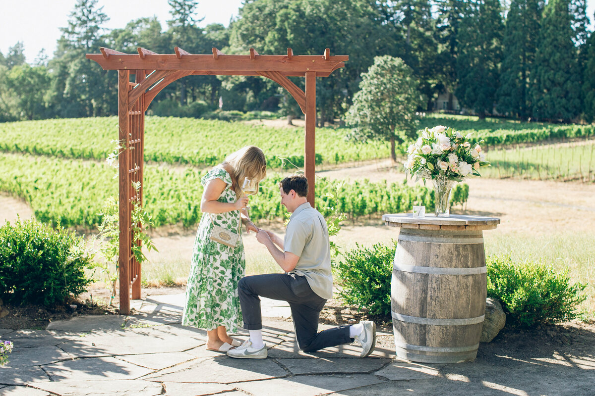 the-allison-inn-spa-proposal-wedding-engagement-photos-3